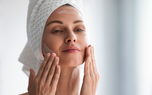 I gesti sbagliati possono rendere inefficaci le creme antirughe?