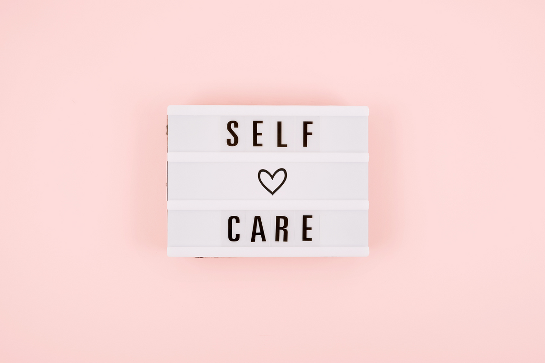 Skincare Olistica: L'arte di nutrirsi dentro e fuori