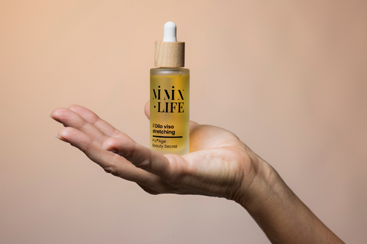 Olio viso: idratazione, elasticità e trattamento post-allenamento