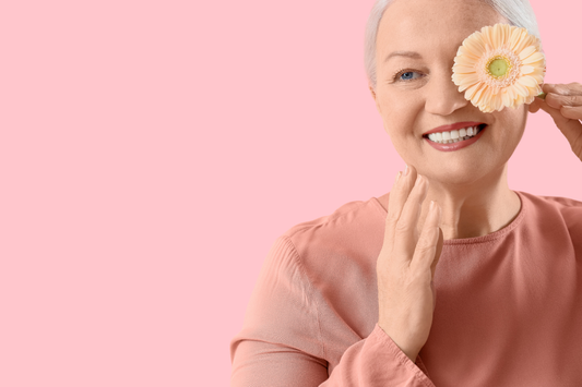 Menopausa e Tonicità: Sostenere i tessuti nel cambiamento