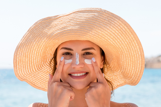 Il Viso in Vacanza: Come il Rilassamento del Sistema Nervoso Ne Cambia la Forma